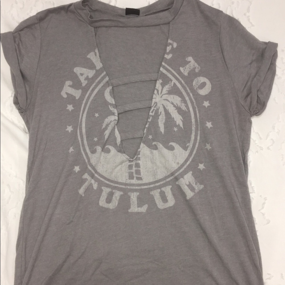 Graphic grey tee